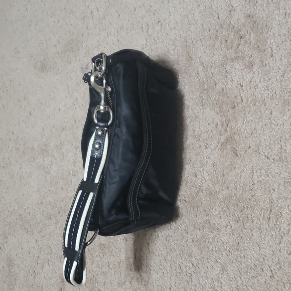 Vintage Coach nylon tote multiple pockets exterior 2 sides  front zip back open - Picture 9 of 15